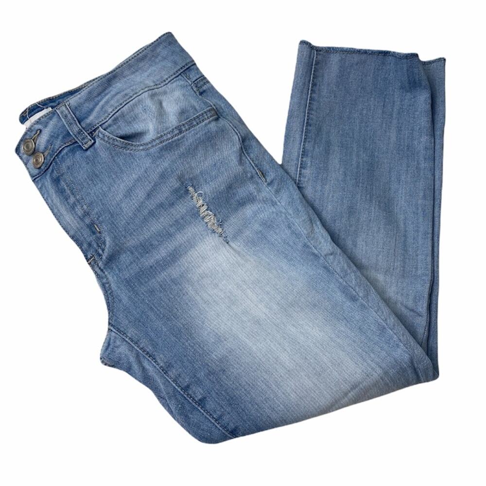 Lightwash Denim Capris Raw Hem Distressed H12